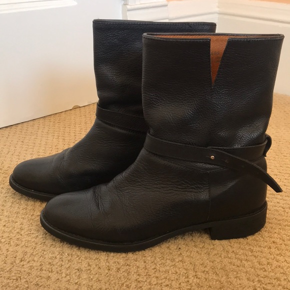 Madewell Shoes - Madewell The Biker Boot